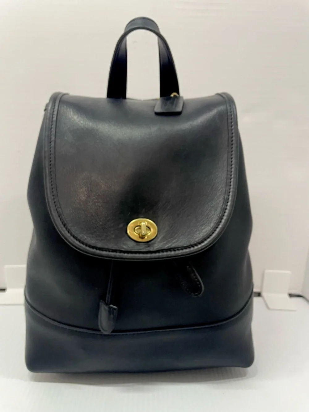 Vintage Coach Daypack #9791 Black Leather Backpack Made in USA Classic Turnlock - Picture 2 of 15